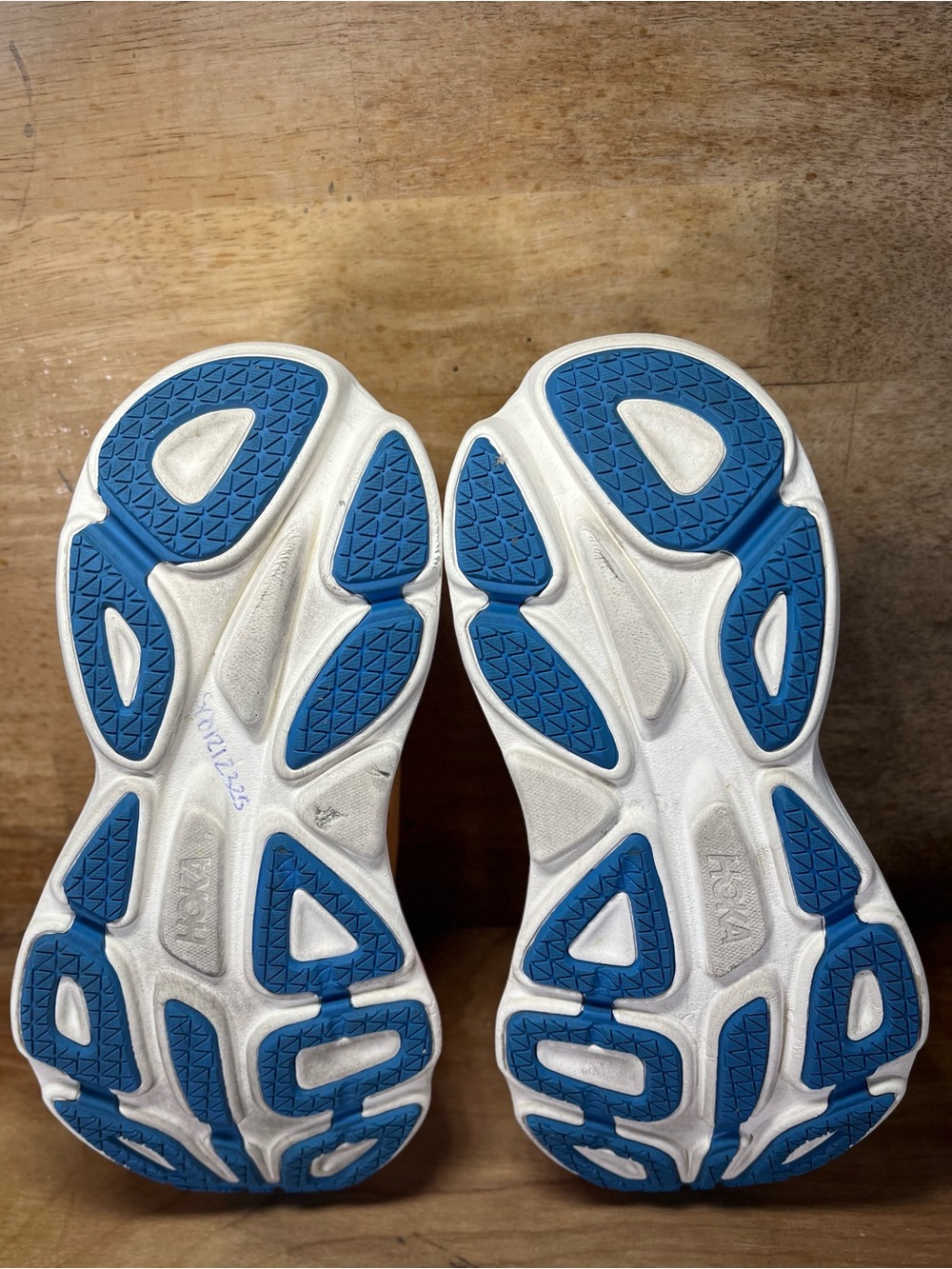 Hoka One One Bondi 8 Womens Size 7.5 Running Shoes Sneakers Impala Cyclamen - Picture 8 of 12